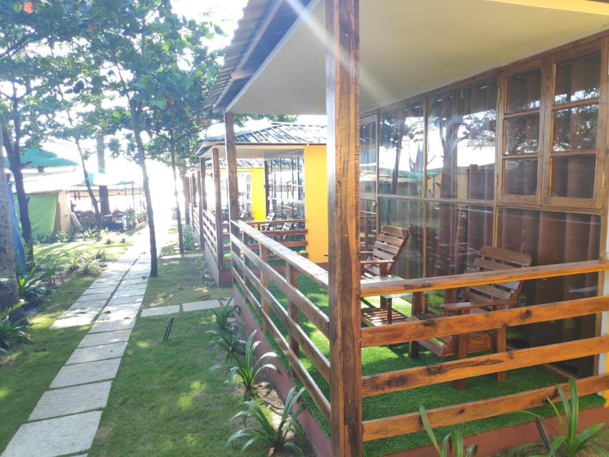 Sea Front Beach Huts Hotel Patnem Beach Exterior photo