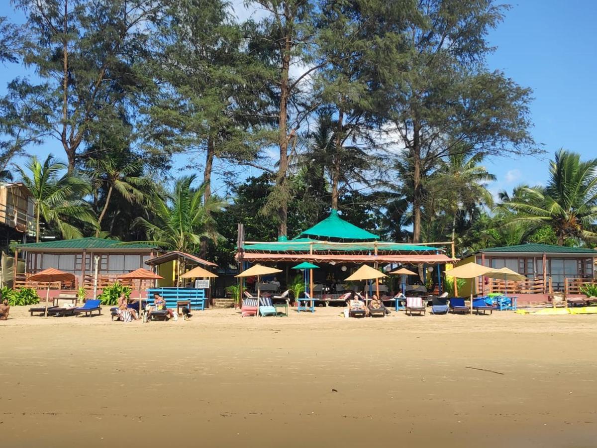 Sea Front Beach Huts Hotel Patnem Beach Exterior photo