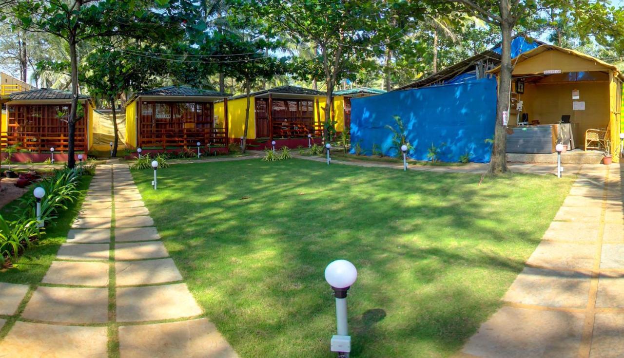 Sea Front Beach Huts Hotel Patnem Beach Exterior photo